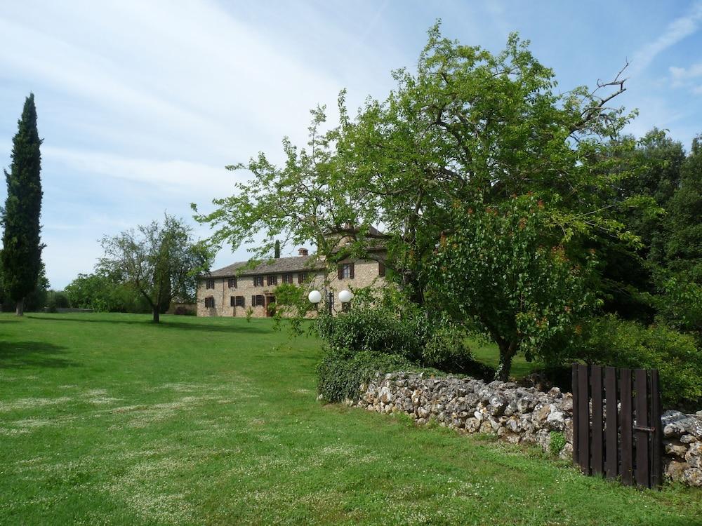 Borgo Gallinaio Monteriggioni Exterior foto